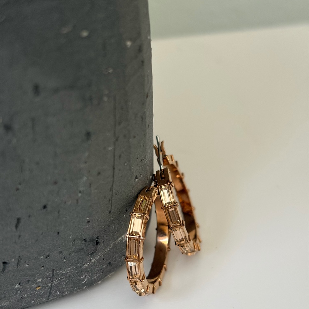Henri Bendel rose gold small hoops